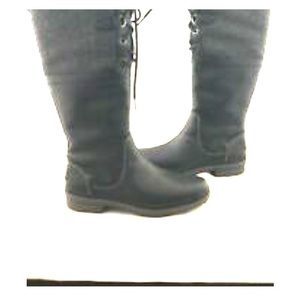 Ugg rain boots water proof